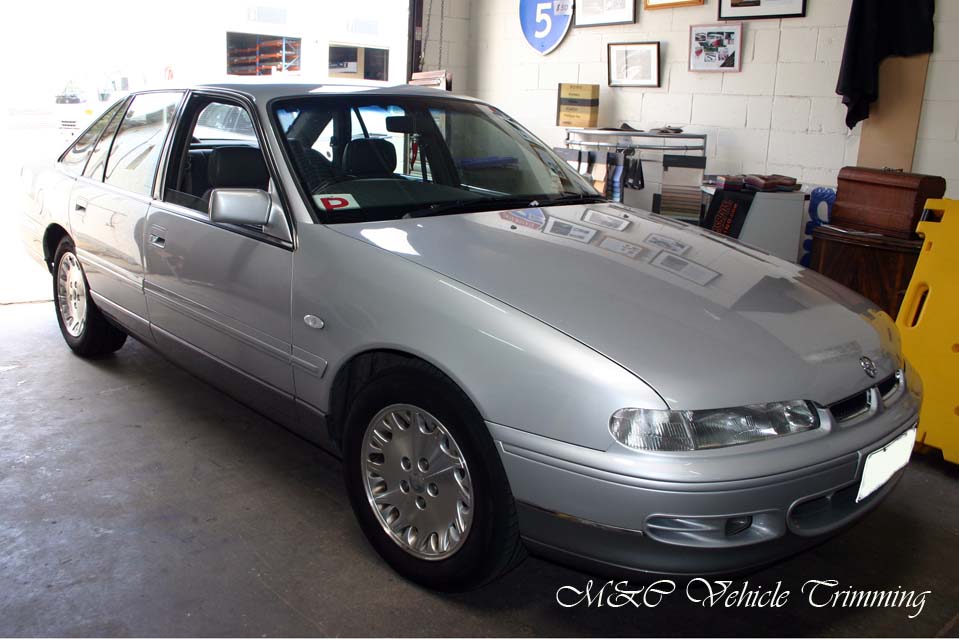 Holden Calais